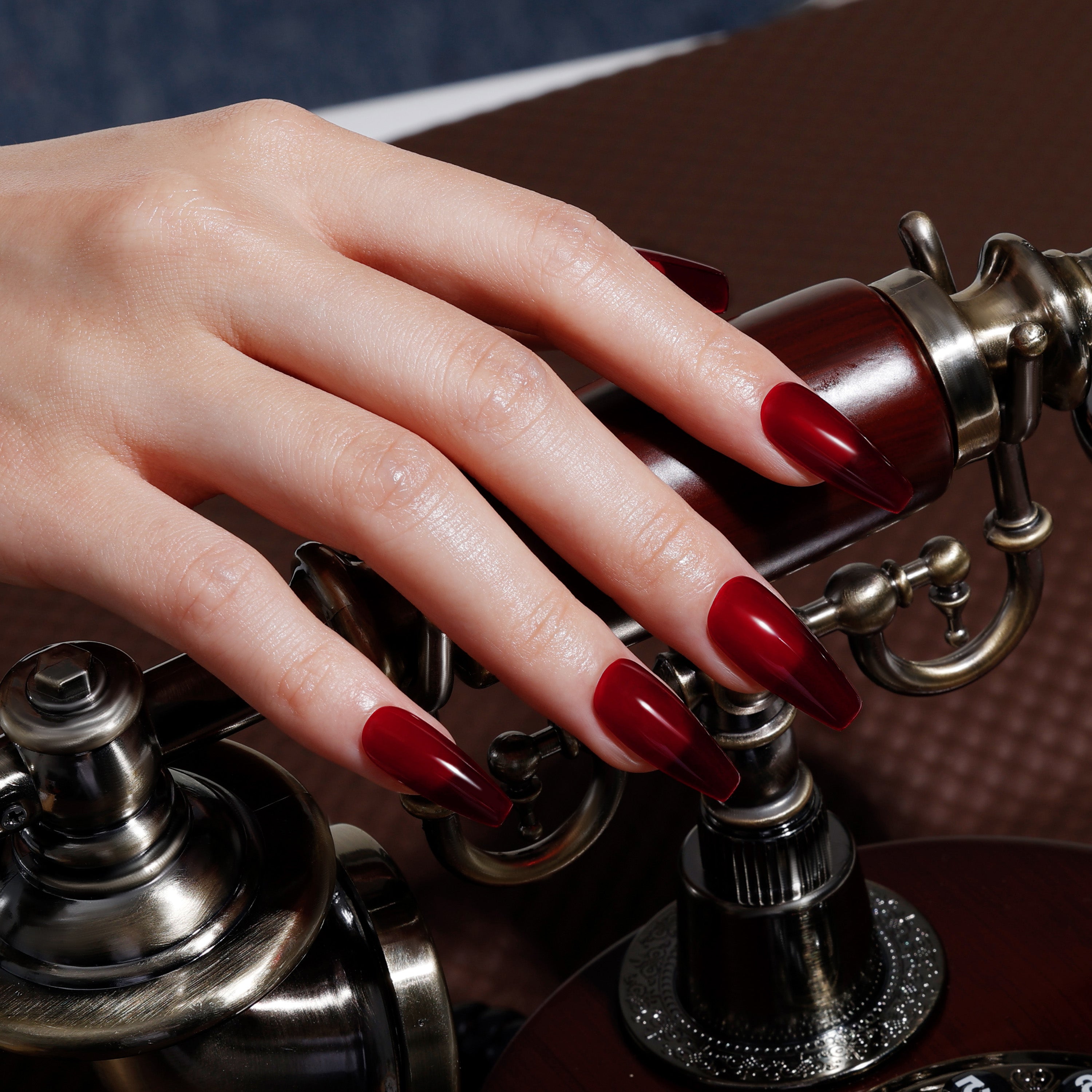 Esmalte Gel GLAZE 03 - Rojo traslucido (efecto Jelly)